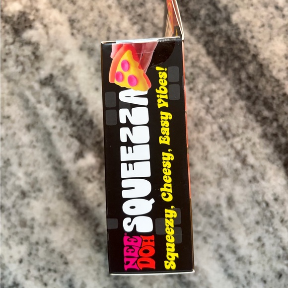 NeeDoh Squeezza Viral Tik Tok Pizza Slice Squishy Toy Fidget Nee Doh - Picture 3 of 7